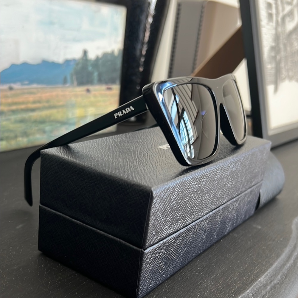 Prada 56mm Butterly Sunglasses - Picture 4 of 7